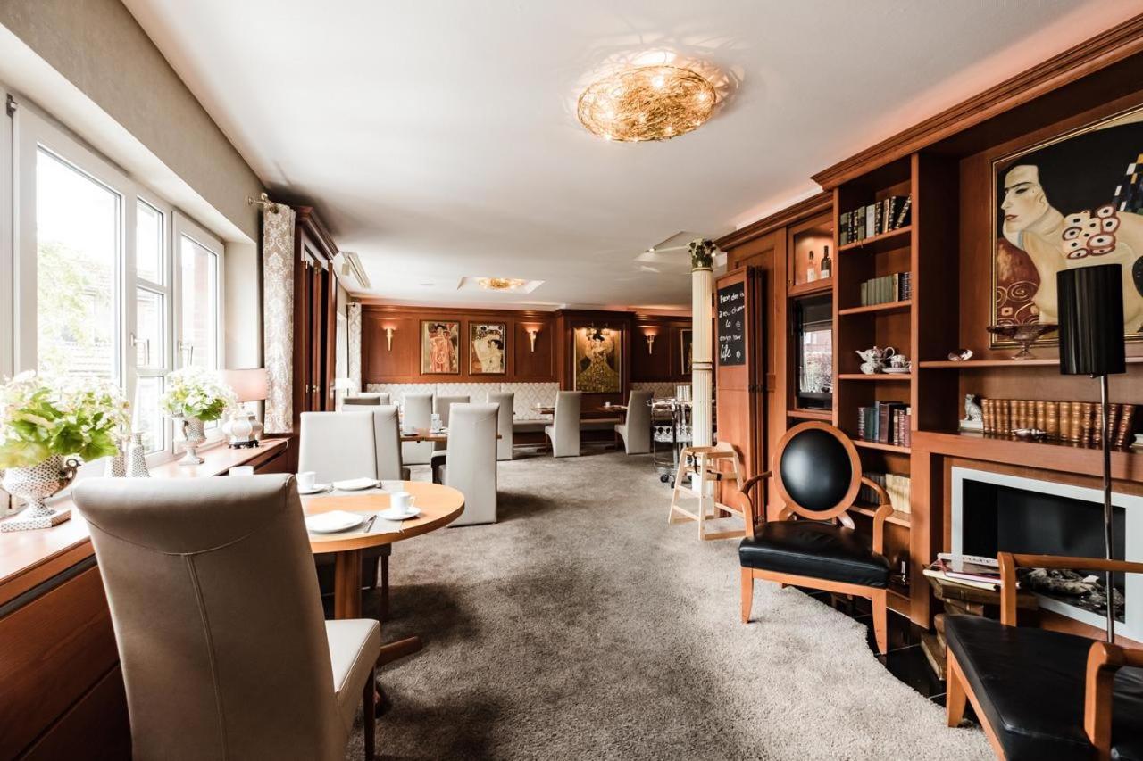 Hotel Duenenlaeufer Лангеог Екстериор снимка