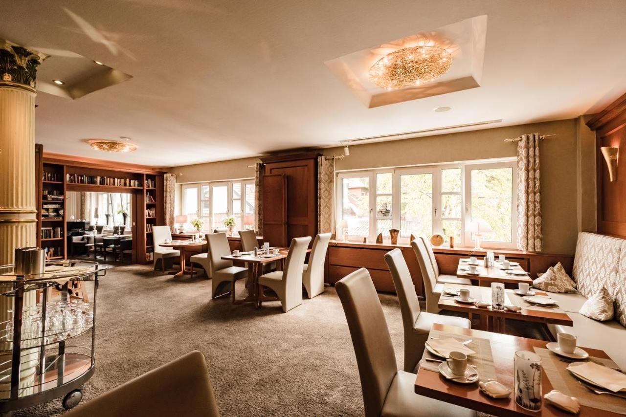 Hotel Duenenlaeufer Лангеог Екстериор снимка